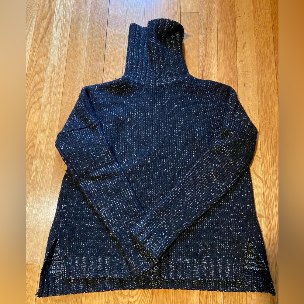 Vince turtleneck
